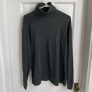 GAP gray mock turtleneck